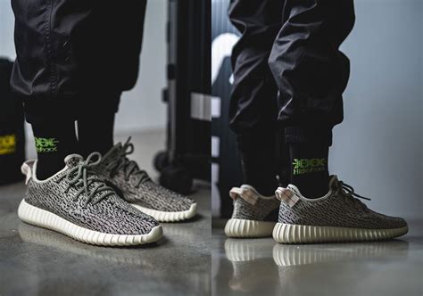 adidas yeezy boost 350 turtle doves fake|yeezy turtle dove 2022.